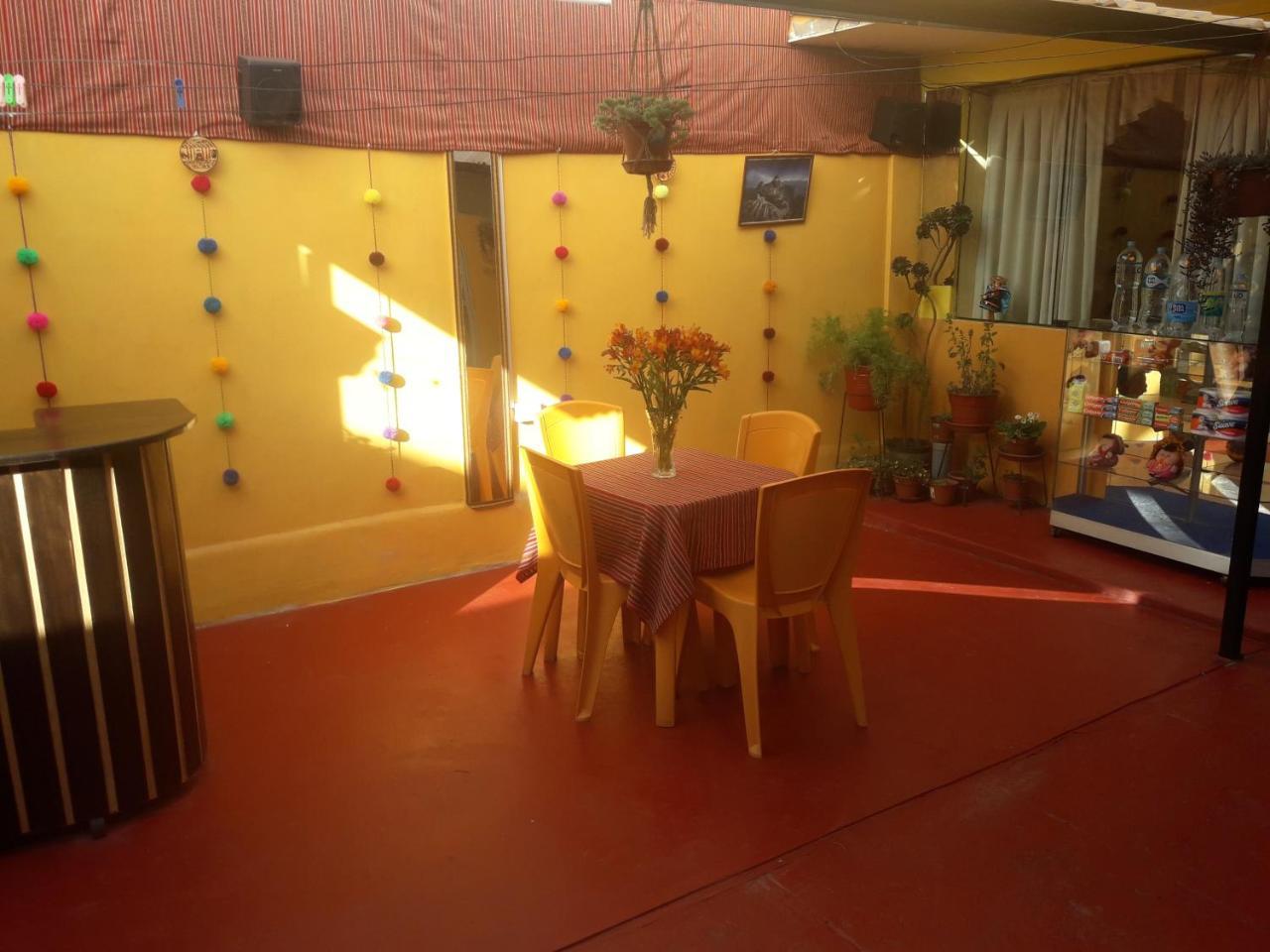 Pensión Feliz Vista Casa-hospedaje